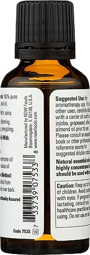 Envase de aceite esencial de canela para cuidado personal