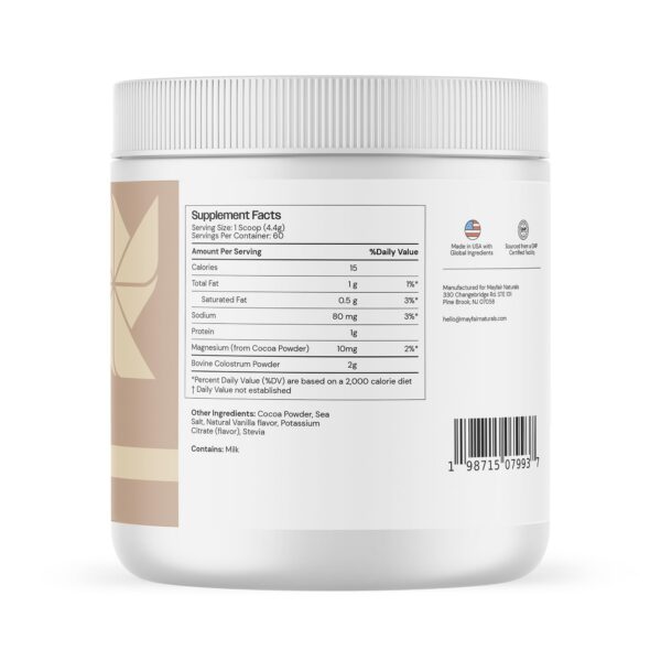 Envase frontal de calostro con cacao Mayfair Naturals para salud intestinal