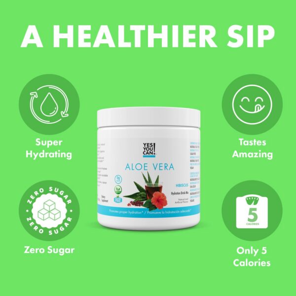 Preparación en vaso con mezcla de aloe vera para hidratación