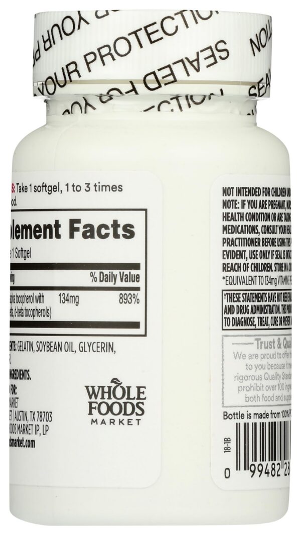 Envase de vitamina E 200 UI 365 Whole Foods Market softgels