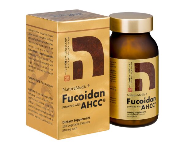 Etiqueta botella NatureMedic Fucoidan con AHCC en cápsulas vegetales