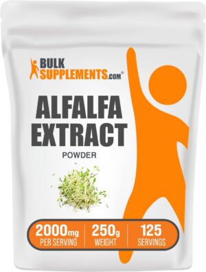 Polvo de extracto de alfalfa BulkSupplements en envase blanco