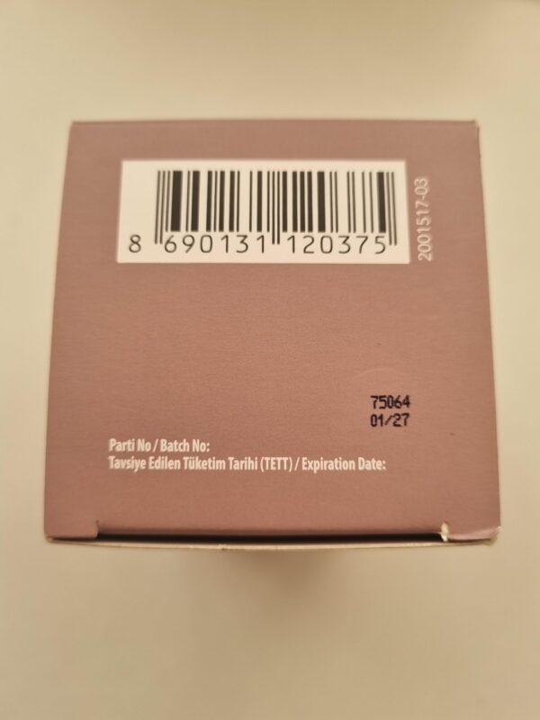 Vitaminas en gelatina sabor fresa limón FARMASi nutriplus mujer