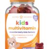 Frasco de gomitas multivitamínicas NutraChamps para niños