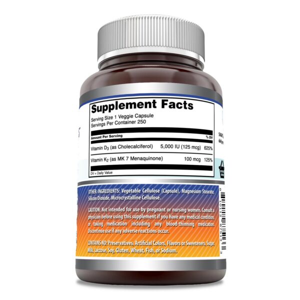 Frasco de suplemento Amazing Formulas D3 5000 UI y K2 para salud ósea y cardiovascular
