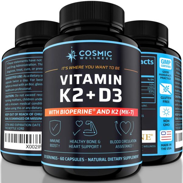 Frasco de suplemento Vitamina K2 D3 Cosmic Wellness 5000 UI