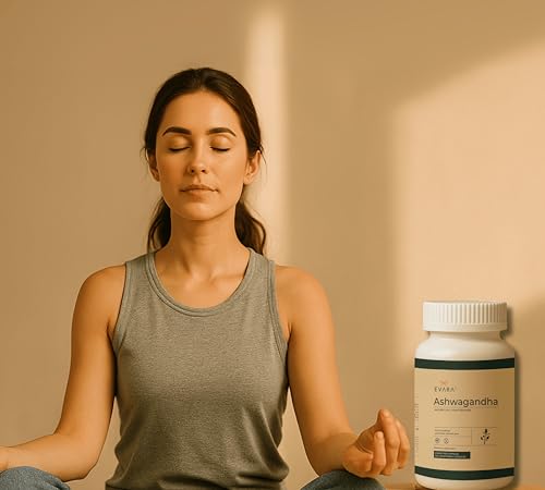 Detalle del frasco con cápsulas de Ashwagandha y pimienta negra EVARA