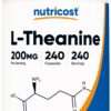 Frente de la botella Nutricost L-Theanine 200 mg