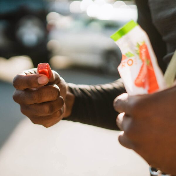 Gomitas orgánicas PROBAR Bolt sabor fresa para energía rápida