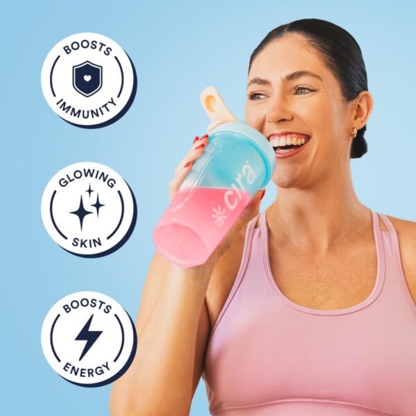 Detalle de ingredientes naturales en polvo Cira Hydration