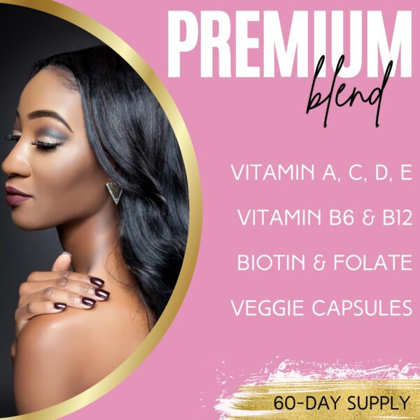 Cápsulas en botella en fondo blanco