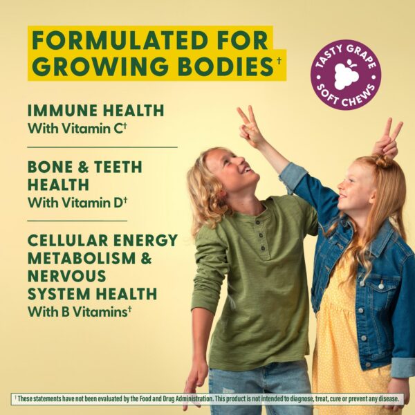 Frasco con etiqueta y gomitas sabor uva