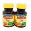 Tableta Nature Made Zinc 30 mg en botella
