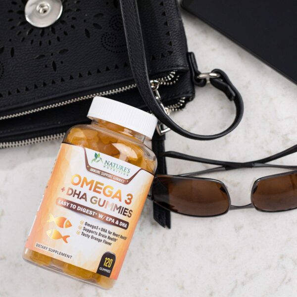 Gomitas Omega-3 de color naranja