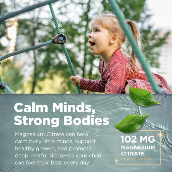 Caja y gomitas dentro de la bolsa