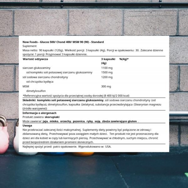 Detalle de etiqueta y cápsulas NOW Foods