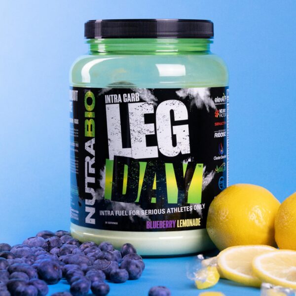 Frasco de NutraBio Leg Day Intra Powder
