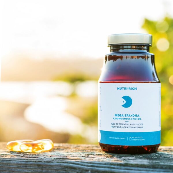 Frasco de Nutri-Rich Omega-3