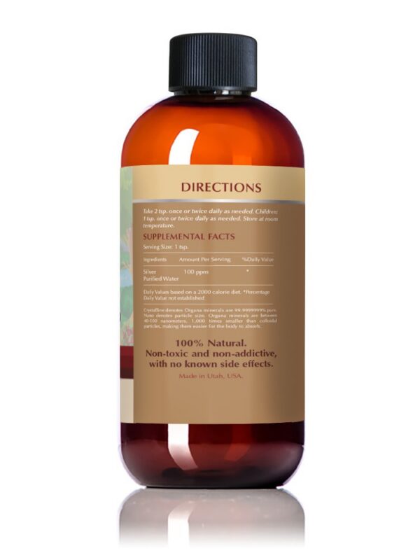 Detalle de la solución de plata coloidal