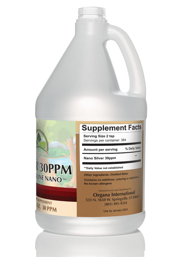 Botella de plata coloidal con etiqueta