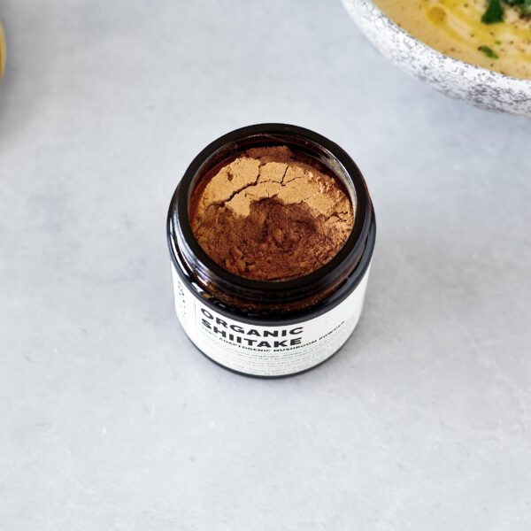 Polvo de shiitake Erbology rico en nutrientes naturales