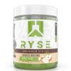 Frente del envase de RYSE Loaded Greens con jugo de manzana