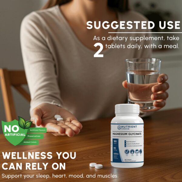 Frasco con cápsulas y etiqueta