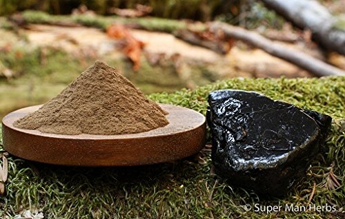 Shilajit polvo en medida para té con propiedades antioxidantes
