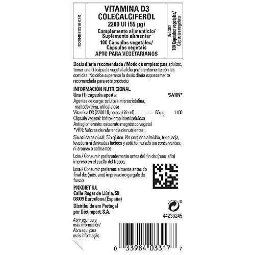 Solgar Vitamina D3 2200 UI cápsulas vegetales apiladas