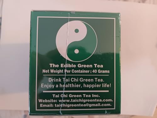 Taza con infusión de té verde Tai Chi extraño tibio