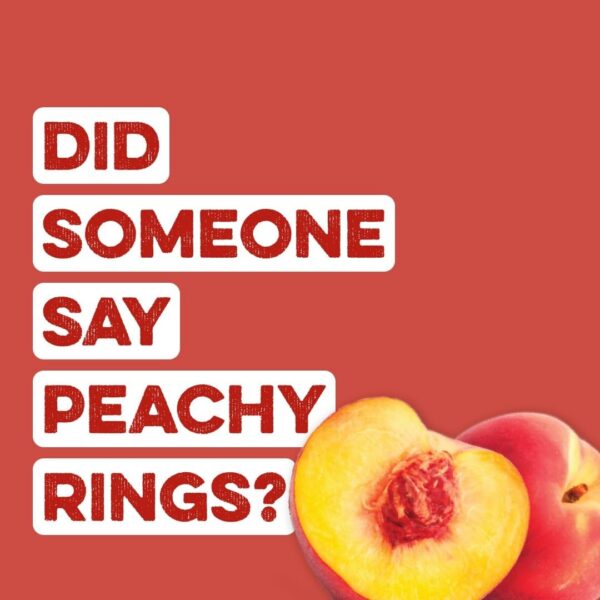 Vaso con Peachy Greens mezcla para jugo color durazno