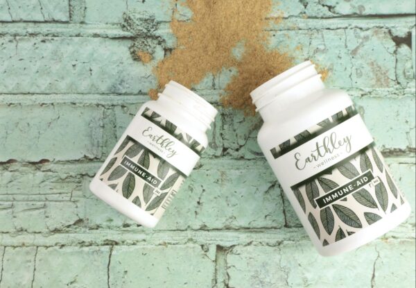 Etiqueta y botella Vita-C al detalle