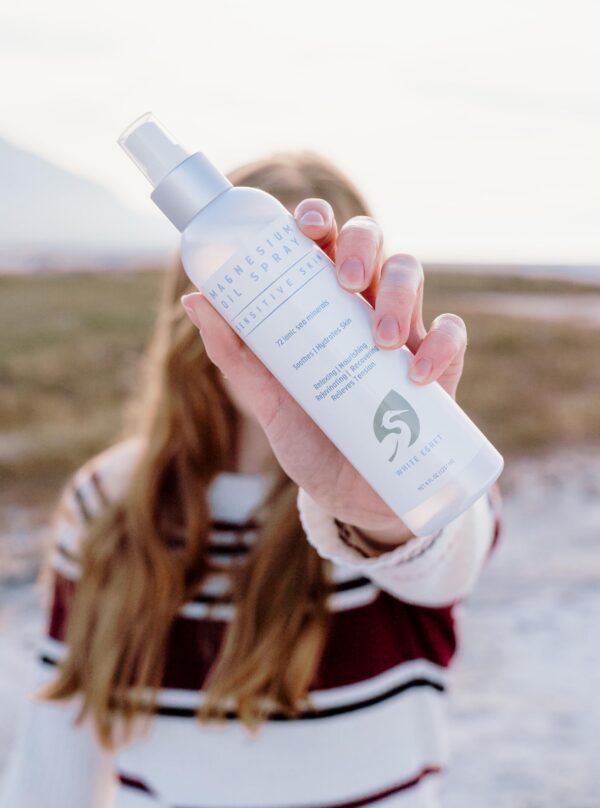 Version 1.0.0 White Egret spray magnesio lateral