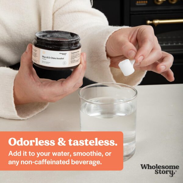 Frasco abierto con polvo dentro