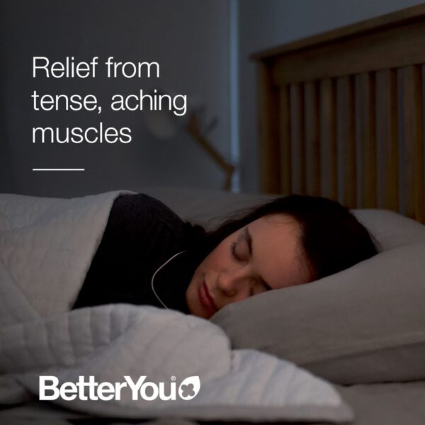 Aplicación spray magnesio BetterYou para descanso profundo