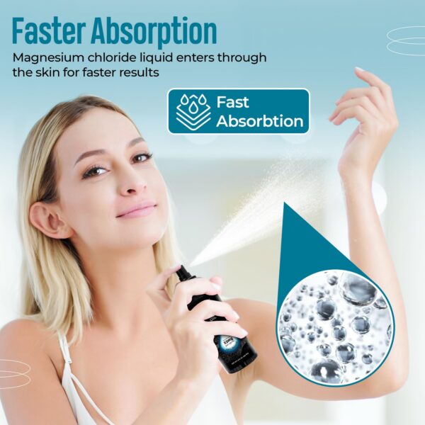 Botella sobre fondo claro