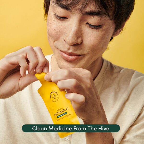 Logotipo de Beekeeper's Naturals en el envase