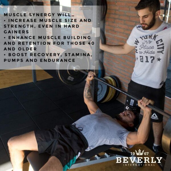 Vista lateral de la botella y tabletas