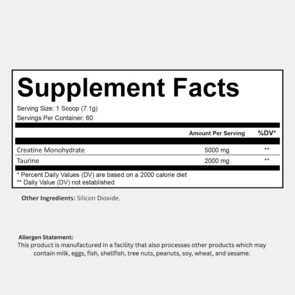 El producto en polvo sin sabor viéndose disuelto