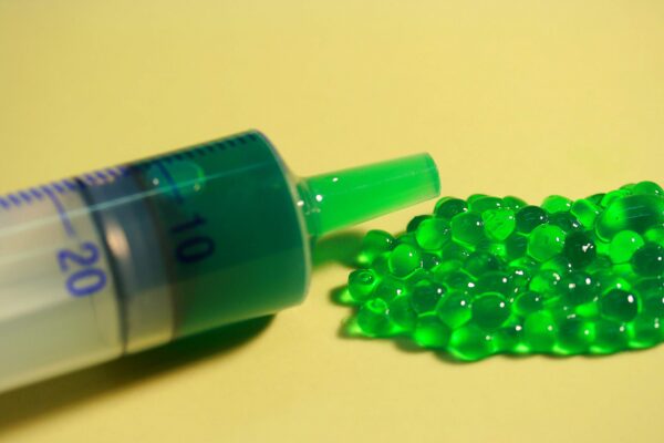 Version 1.0.0 Etiqueta con código E327 y E578