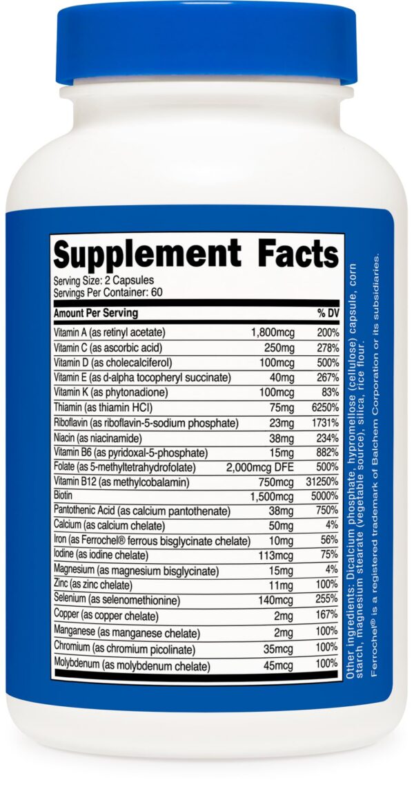 Cápsulas y frasco multivitamínico Nutricost