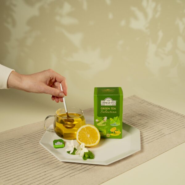 Empaque Ahmad Tea selección té verde antioxidante y natural