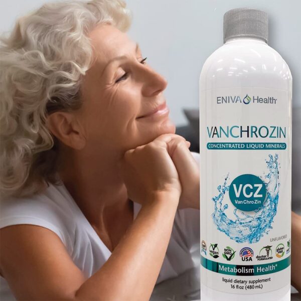 Etiqueta frontal y texto de la marca