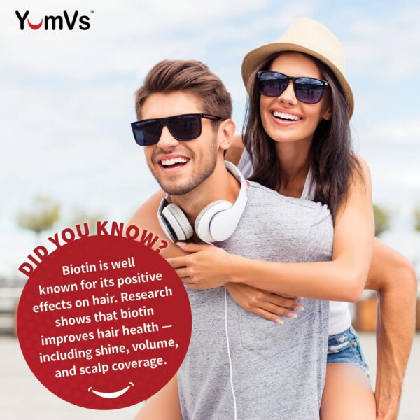Envase YUM-V'S gomitas biotina para fortalecer cabello y uñas