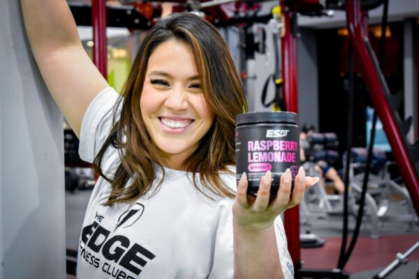 Envase con tapa y etiqueta