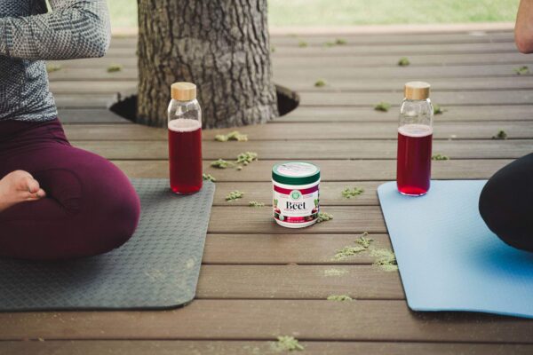 Etiqueta con detalles nutricionales Green Foods remolacha OG2