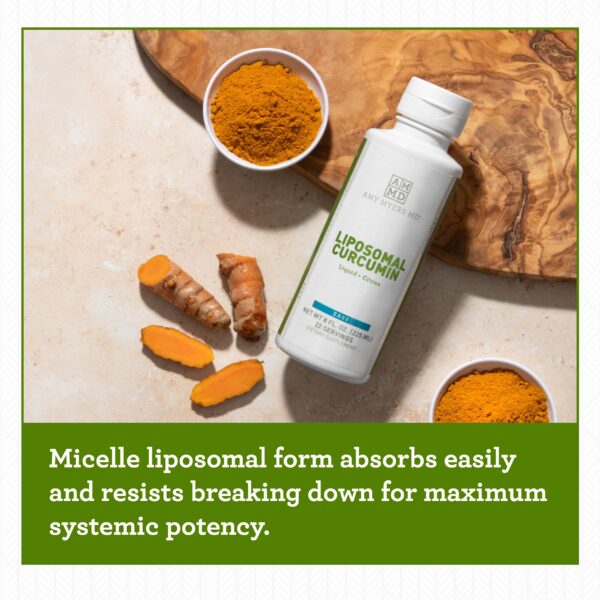 Frasco con vitamina liposomal para apoyo inmunológico