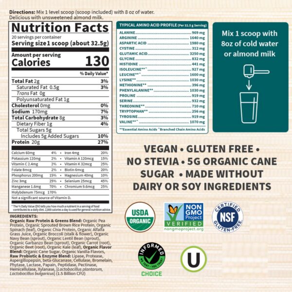 Batido preparado con polvo Garden of Life en vaso