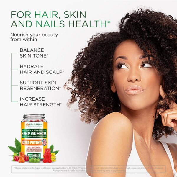 Gomitas de cáñamo cerca de fondo