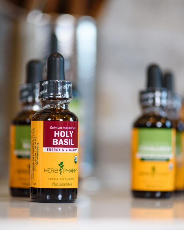 Frasco mostrado con etiqueta en fondo